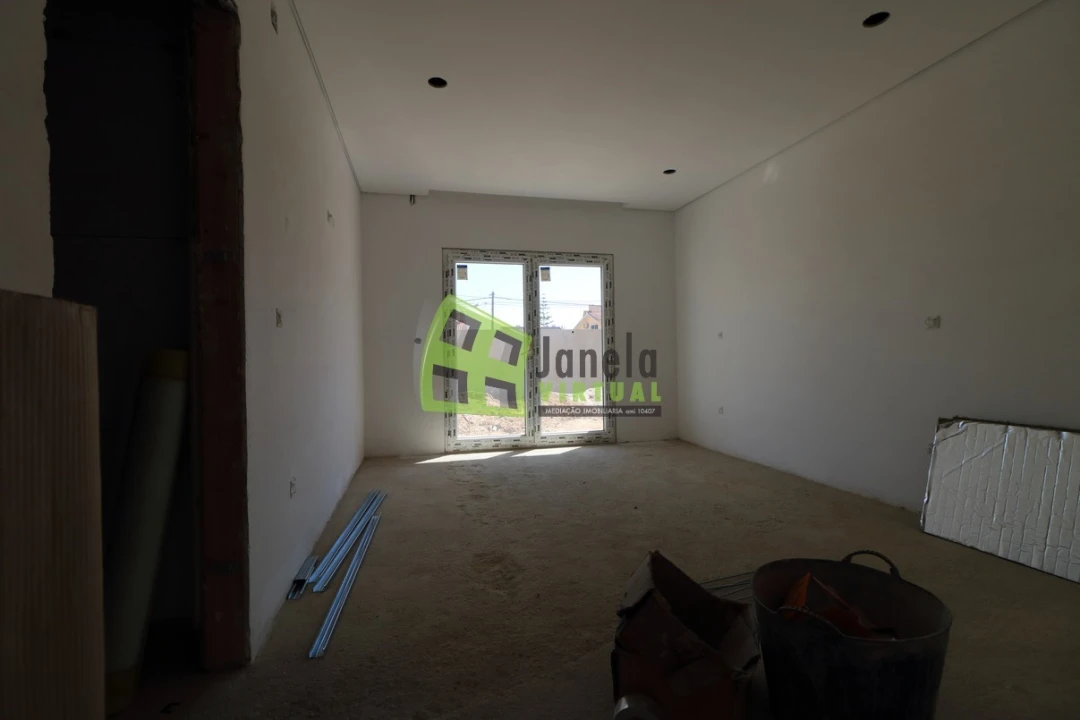 Moradia T3 para Venda em Quinta do Conde Foto 17