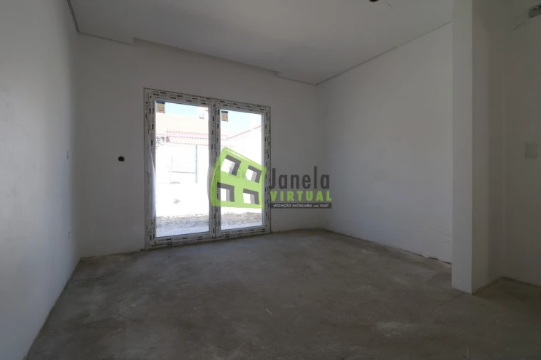Moradia T3 para Venda em Quinta do Conde Foto 10