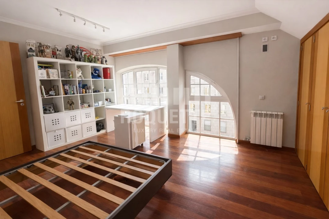 Apartamento T5 para Venda em Cedofeita, Santo Ildefonso, Sé, Miragaia, São Nicolau e Vitória Foto 10