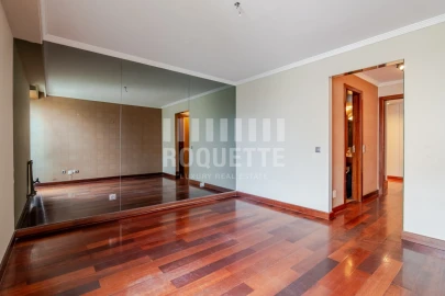Apartamento T5 para Venda em Cedofeita, Santo Ildefonso, Sé, Miragaia, São Nicolau e Vitória