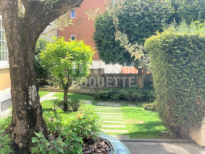 Apartamento T5 para Venda em Cedofeita, Santo Ildefonso, Sé, Miragaia, São Nicolau e Vitória Foto 4