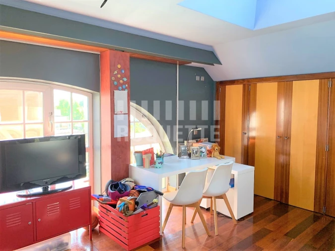 Apartamento T5 para Venda em Cedofeita, Santo Ildefonso, Sé, Miragaia, São Nicolau e Vitória Foto 12