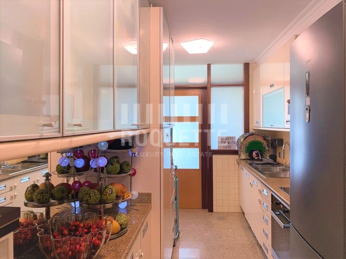 Apartamento T5 para Venda em Cedofeita, Santo Ildefonso, Sé, Miragaia, São Nicolau e Vitória Foto 24