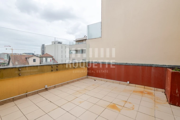 Apartamento T5 para Venda em Cedofeita, Santo Ildefonso, Sé, Miragaia, São Nicolau e Vitória Foto 21