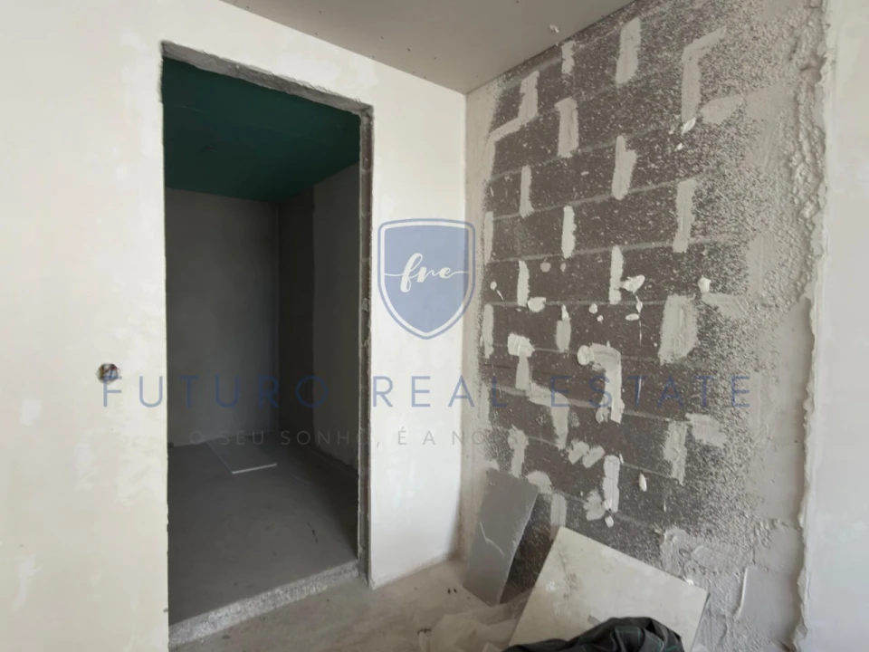 Apartamento T2 para Venda em Funchal (Santa Luzia) Foto 6