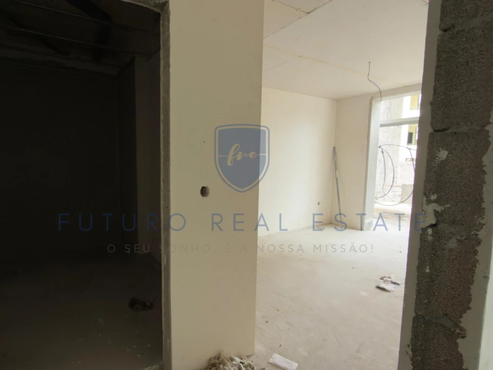 Apartamento T2 para Venda em Funchal (Santa Luzia) Foto 18