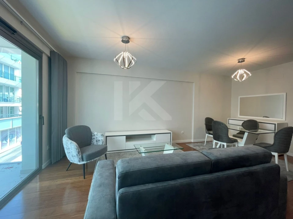 Apartamento T1 para Arrendamento em Funchal (Se) Foto 3