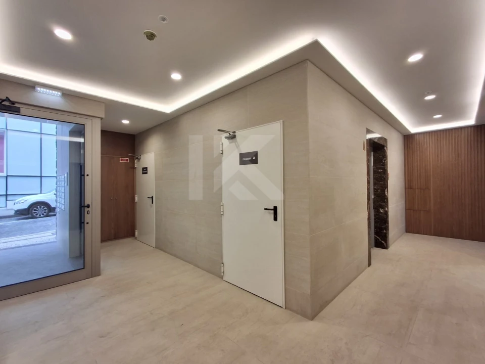 Apartamento T1 para Arrendamento em Funchal (Se) Foto 18