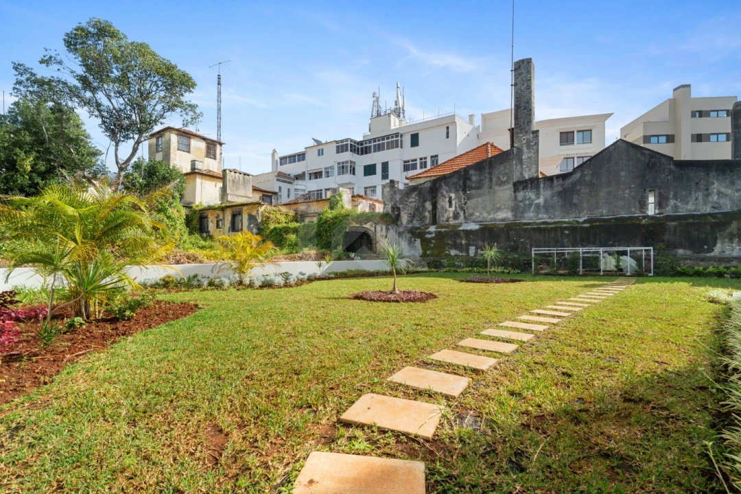 Apartamento T1 para Arrendamento em Funchal (Se) Foto 21