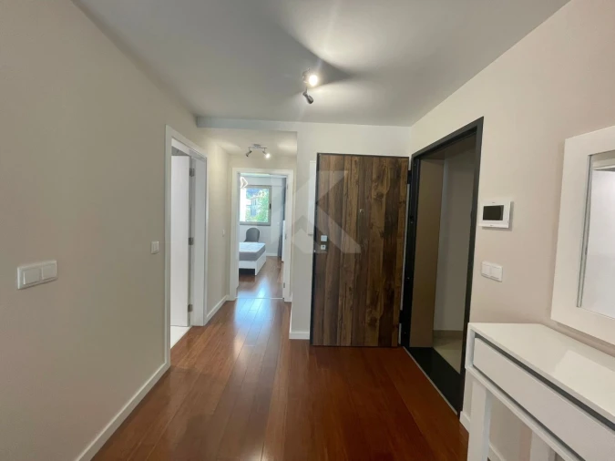 Apartamento T1 para Arrendamento em Funchal (Se) Foto 15