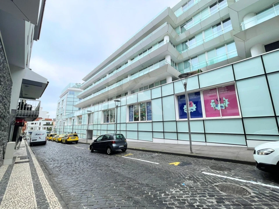 Apartamento T1 para Arrendamento em Funchal (Se) Foto 18