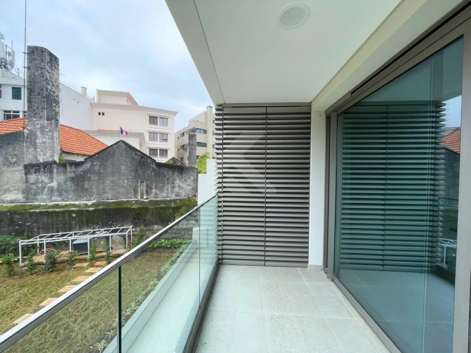 Apartamento T1 para Arrendamento em Funchal (Se) Foto 14