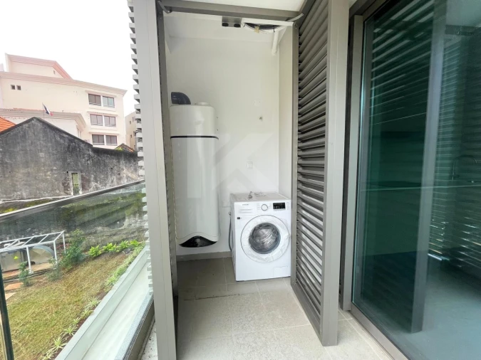 Apartamento T1 para Arrendamento em Funchal (Se) Foto 15