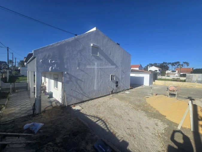 Moradia T4 para Venda em Charneca de Caparica e Sobreda Foto 6