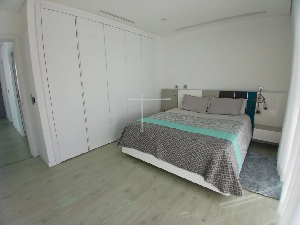 Moradia T4 para Venda em Charneca de Caparica e Sobreda Foto 20