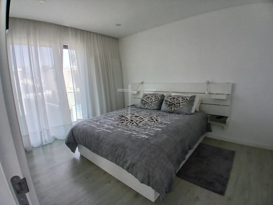 Moradia T4 para Venda em Charneca de Caparica e Sobreda Foto 26