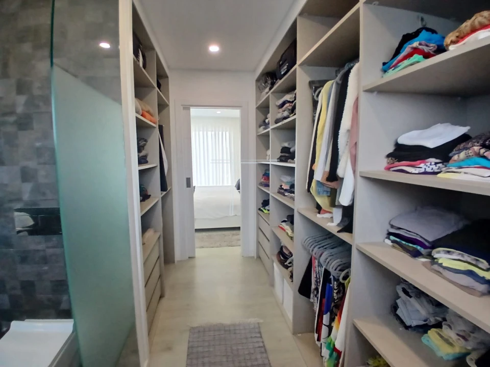 Moradia T4 para Venda em Charneca de Caparica e Sobreda Foto 29