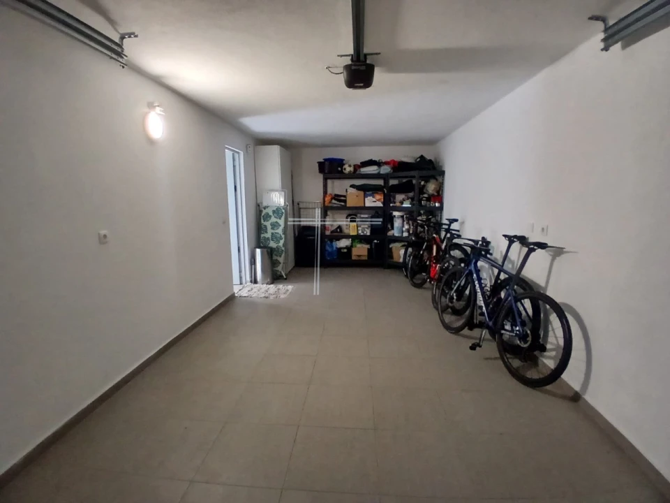 Moradia T4 para Venda em Charneca de Caparica e Sobreda Foto 31