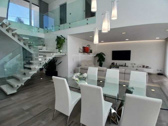 Moradia T4 para Venda em Charneca de Caparica e Sobreda Foto 5