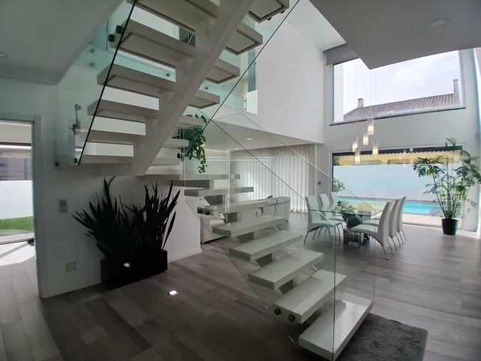 Moradia T4 para Venda em Charneca de Caparica e Sobreda Foto 14