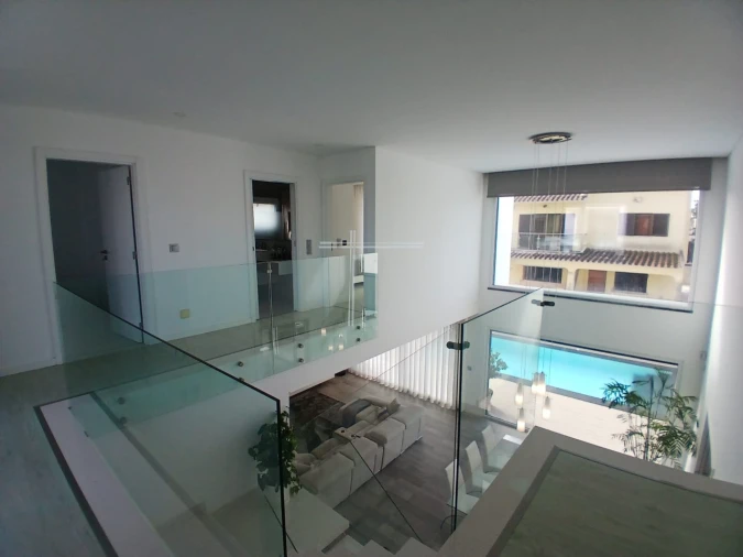 Moradia T4 para Venda em Charneca de Caparica e Sobreda Foto 15