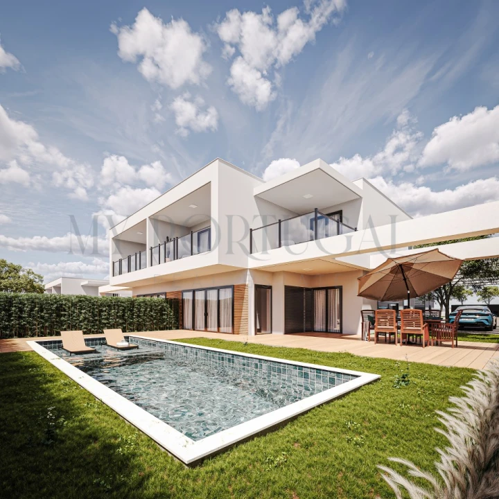 Moradia T4 para Venda em Ferragudo Foto 1