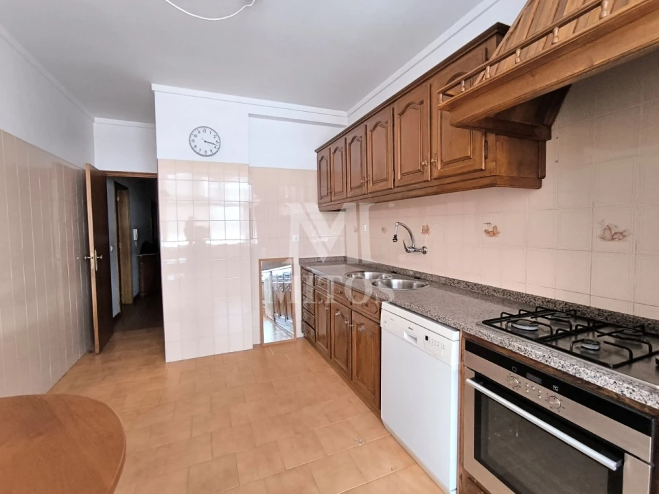 Apartamento T3 para Venda em Santa Maria Maior e Monserrate e Meadela Foto 3