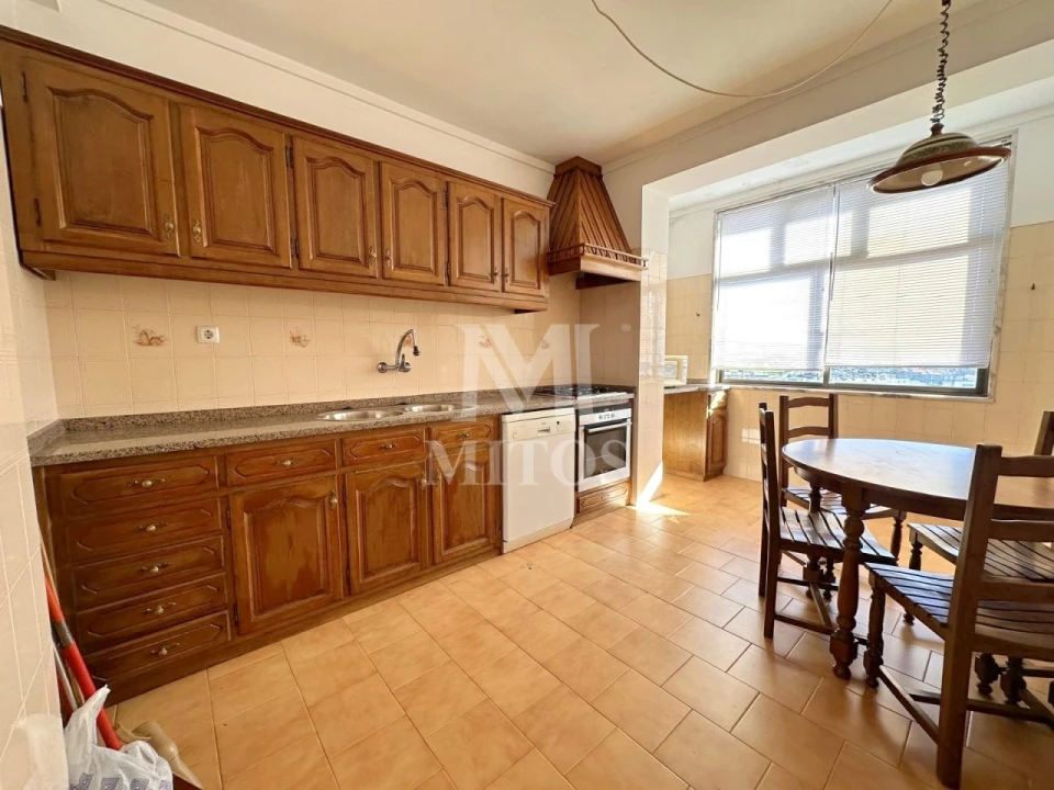 Apartamento T3 para Venda em Santa Maria Maior e Monserrate e Meadela Foto 2