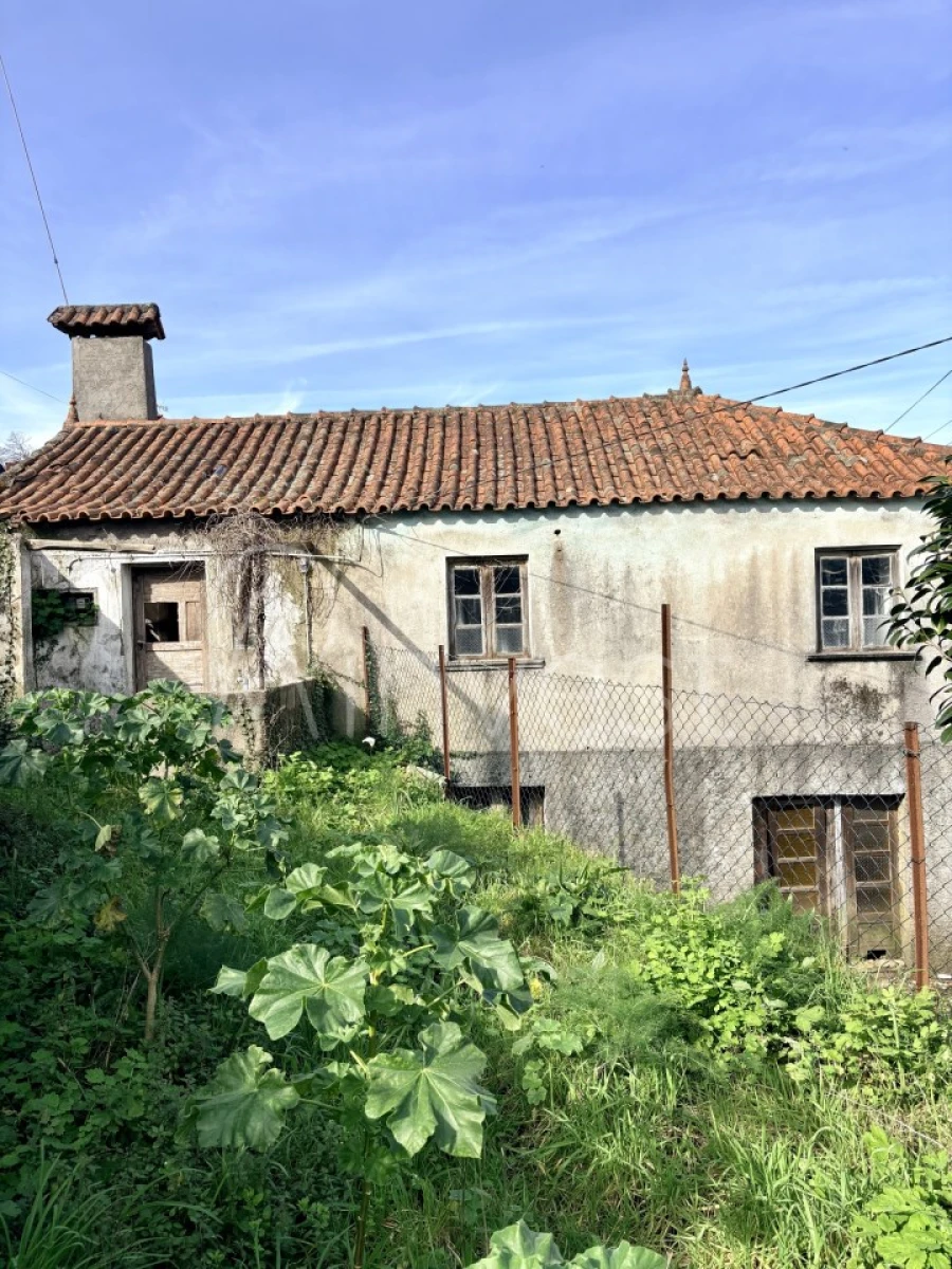 Moradia T2 para Venda em Serdedelo Foto 3