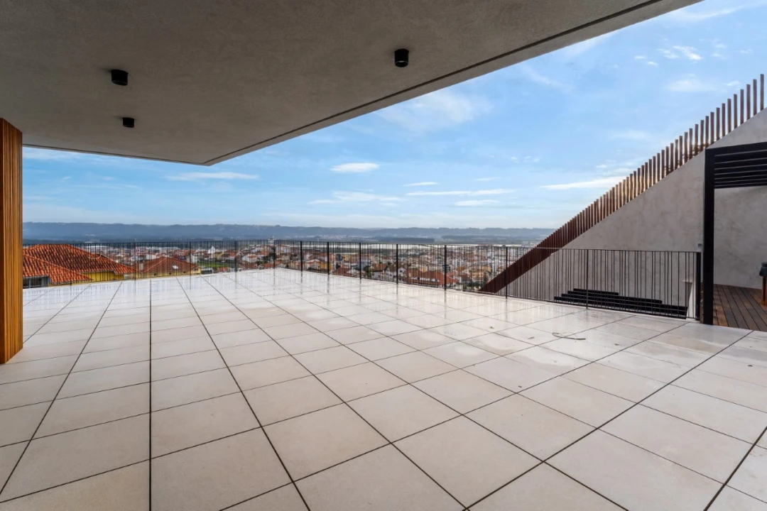 Apartamento T3 para Venda em São Martinho do Porto Foto 17