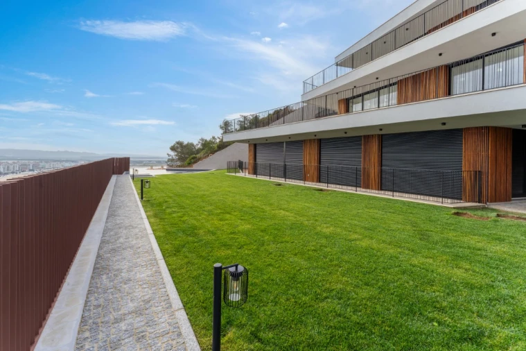 Apartamento T3 para Venda em São Martinho do Porto Foto 16