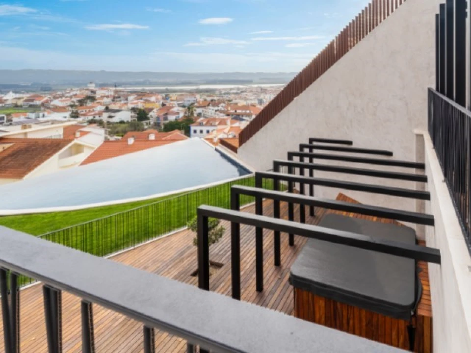 Apartamento T3 para Venda em São Martinho do Porto Foto 15
