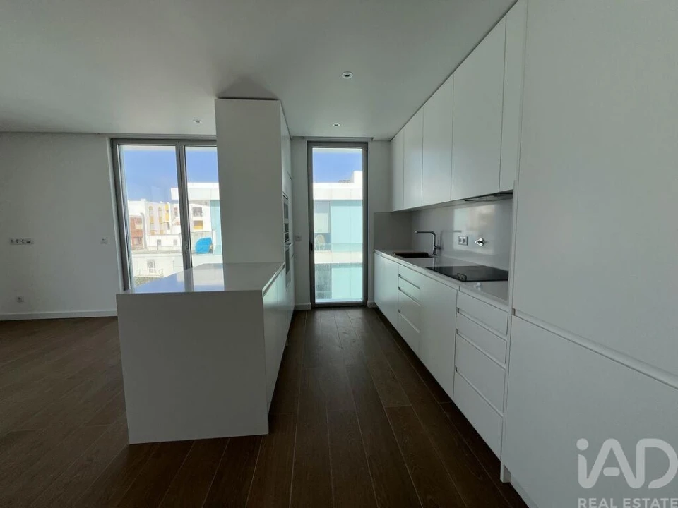 Apartamento para Venda em São Martinho do Porto Foto 12