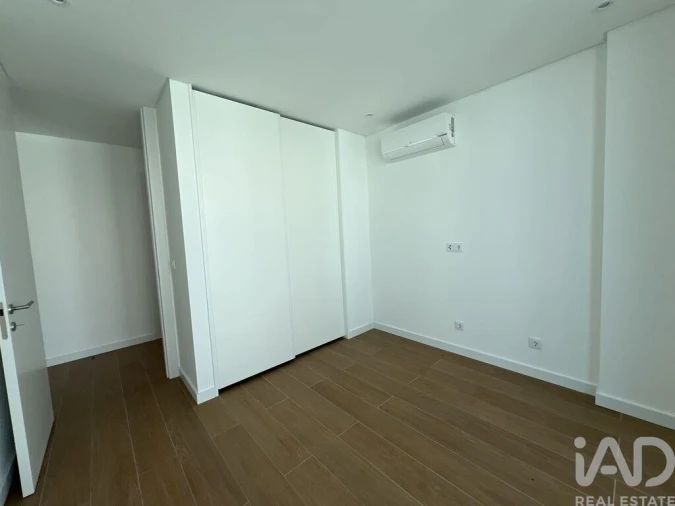 Apartamento para Venda em São Martinho do Porto Foto 16