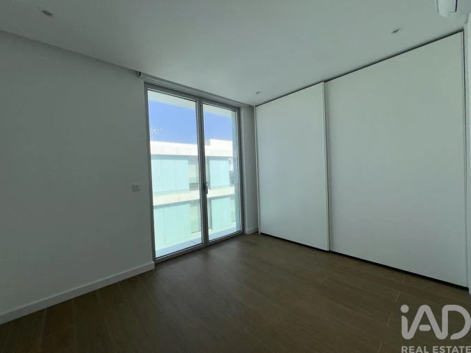 Apartamento para Venda em São Martinho do Porto Foto 17