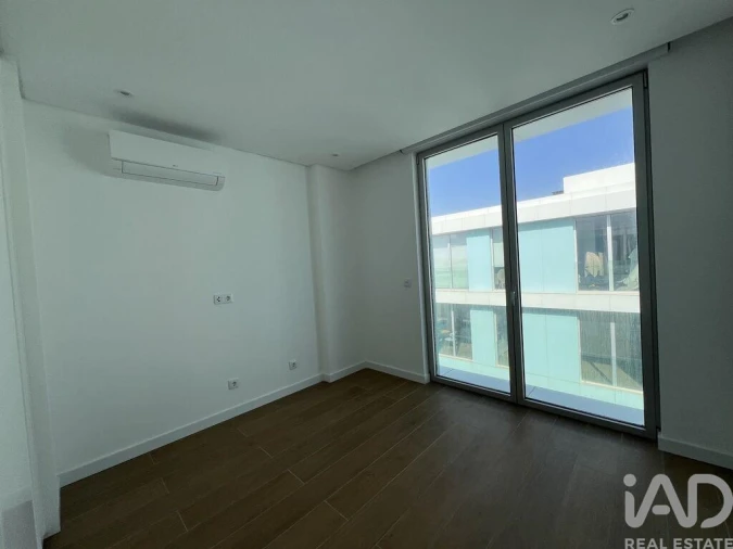 Apartamento para Venda em São Martinho do Porto Foto 14