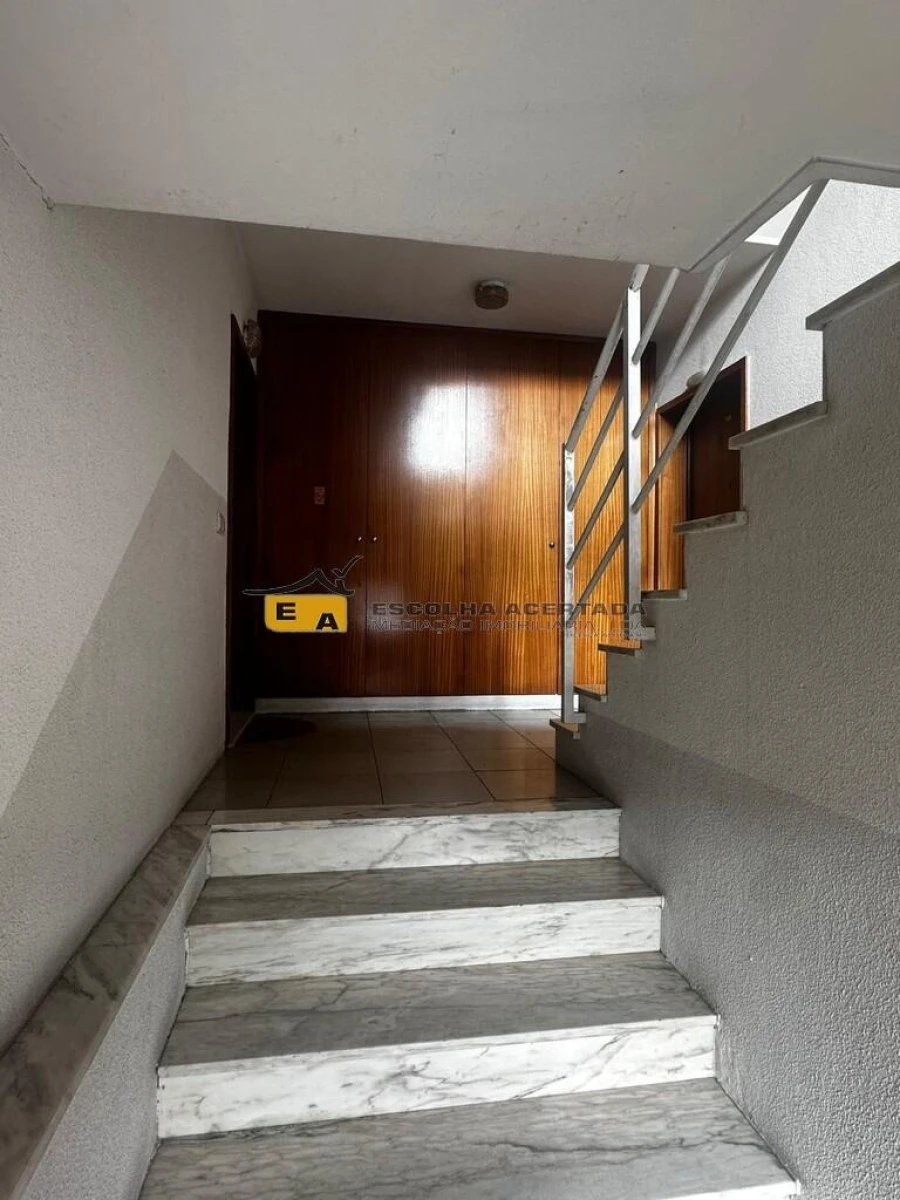 Apartamento T2 para Venda em Valongo Foto 15