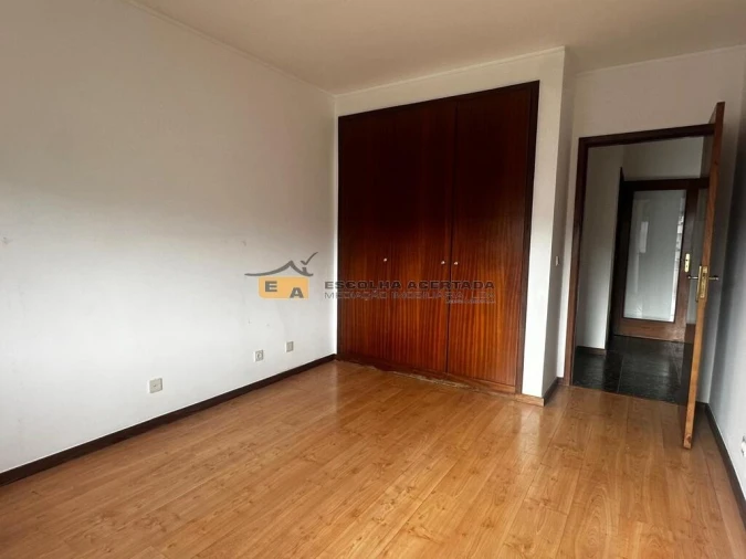 Apartamento T2 para Venda em Valongo Foto 13