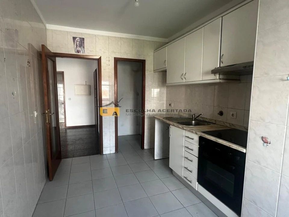 Apartamento T2 para Venda em Valongo Foto 1