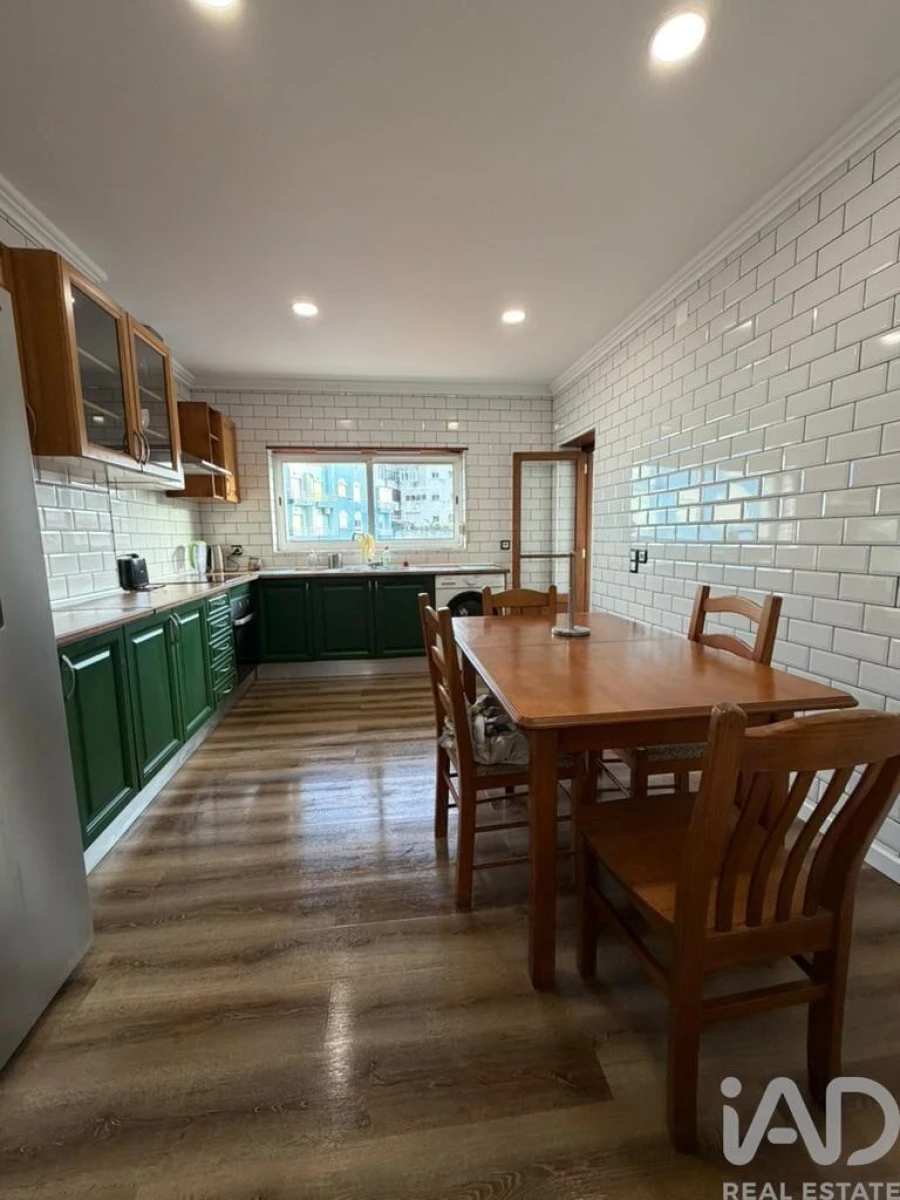 Apartamento T4 para Venda em Baixa da Banheira e Vale da Amoreira Foto 4