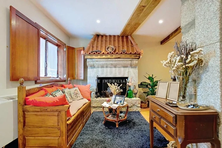 Moradia T3 para Venda em Tinhela e Alvarelhos Foto 3