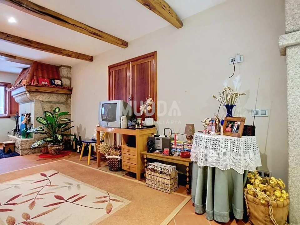 Moradia T3 para Venda em Tinhela e Alvarelhos Foto 9
