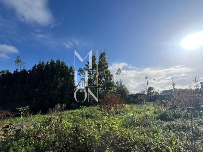 Terreno para Venda em Retorta e Tougues Foto 10