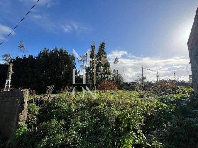 Terreno para Venda em Retorta e Tougues Foto 3