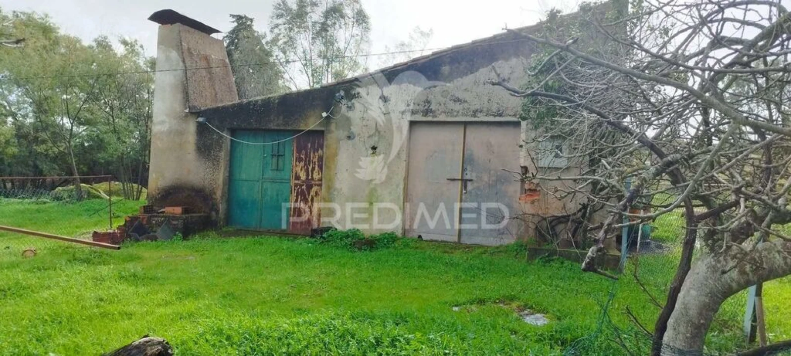 Terreno para Venda em Santa Maria da Devesa Foto 1