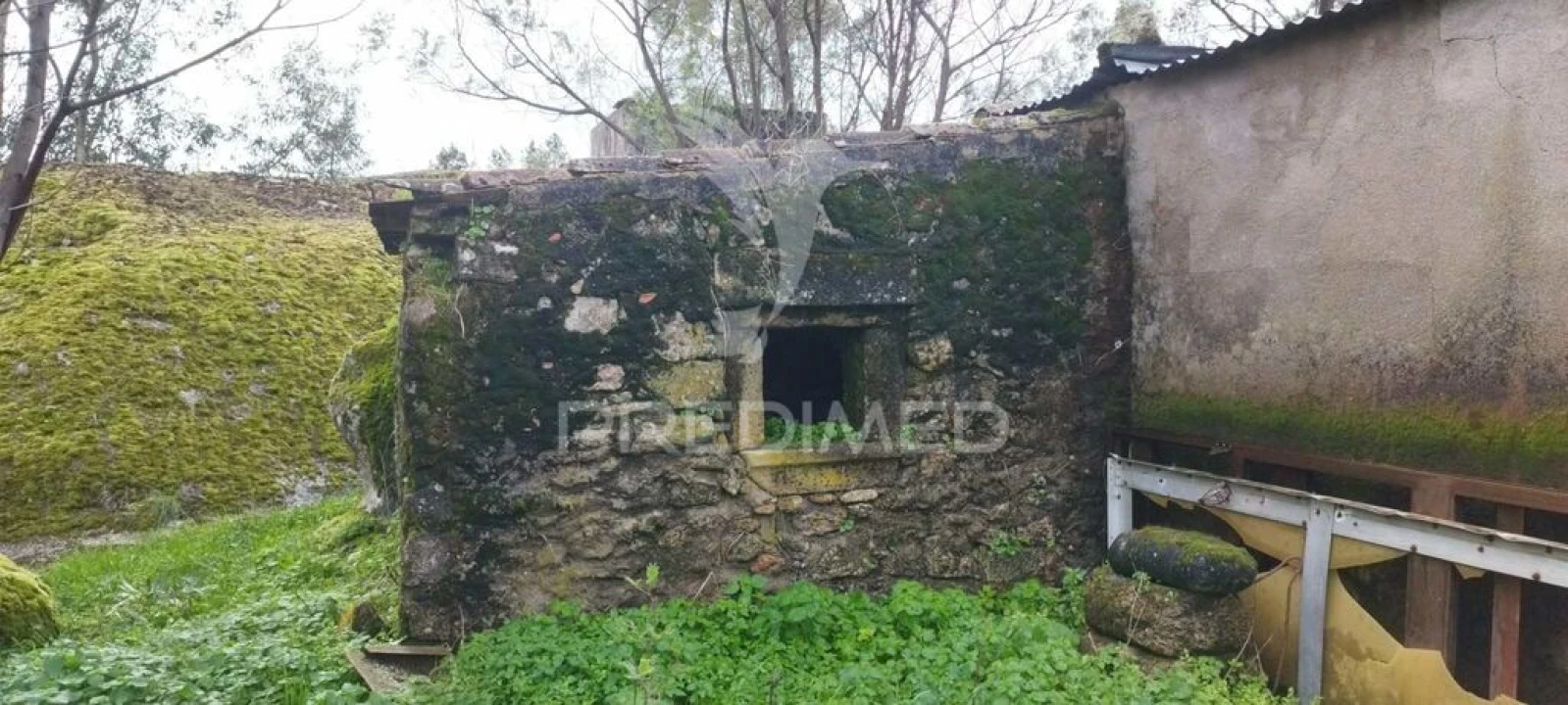 Terreno para Venda em Santa Maria da Devesa Foto 2