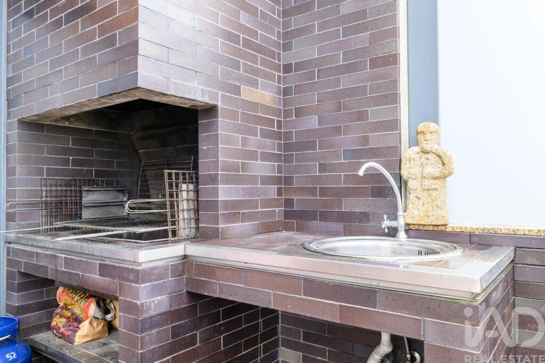 Apartamento T4 para Venda em Paredes Foto 21