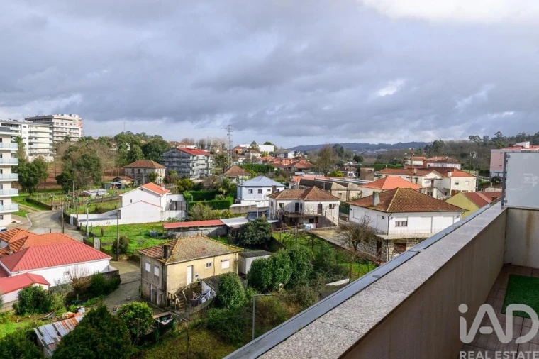 Apartamento T4 para Venda em Paredes Foto 23