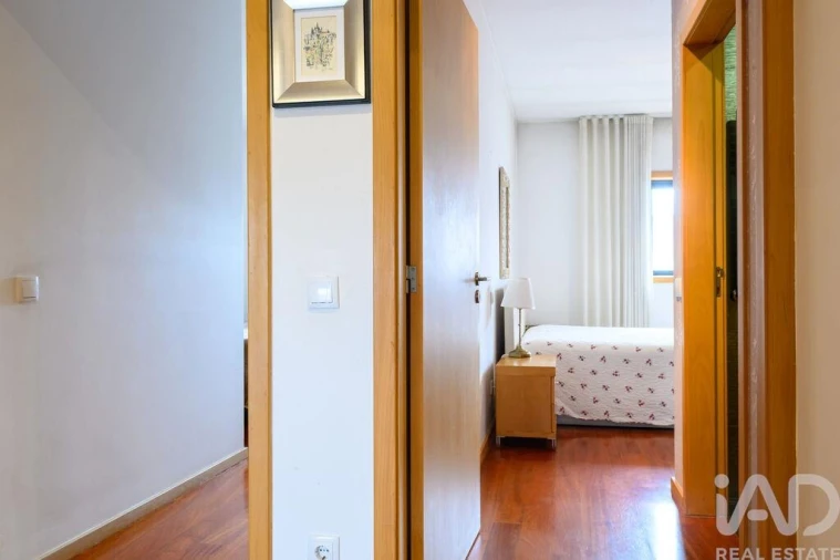 Apartamento T4 para Venda em Paredes Foto 8