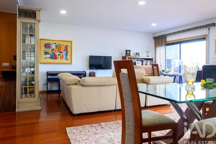 Apartamento T4 para Venda em Paredes Foto 26